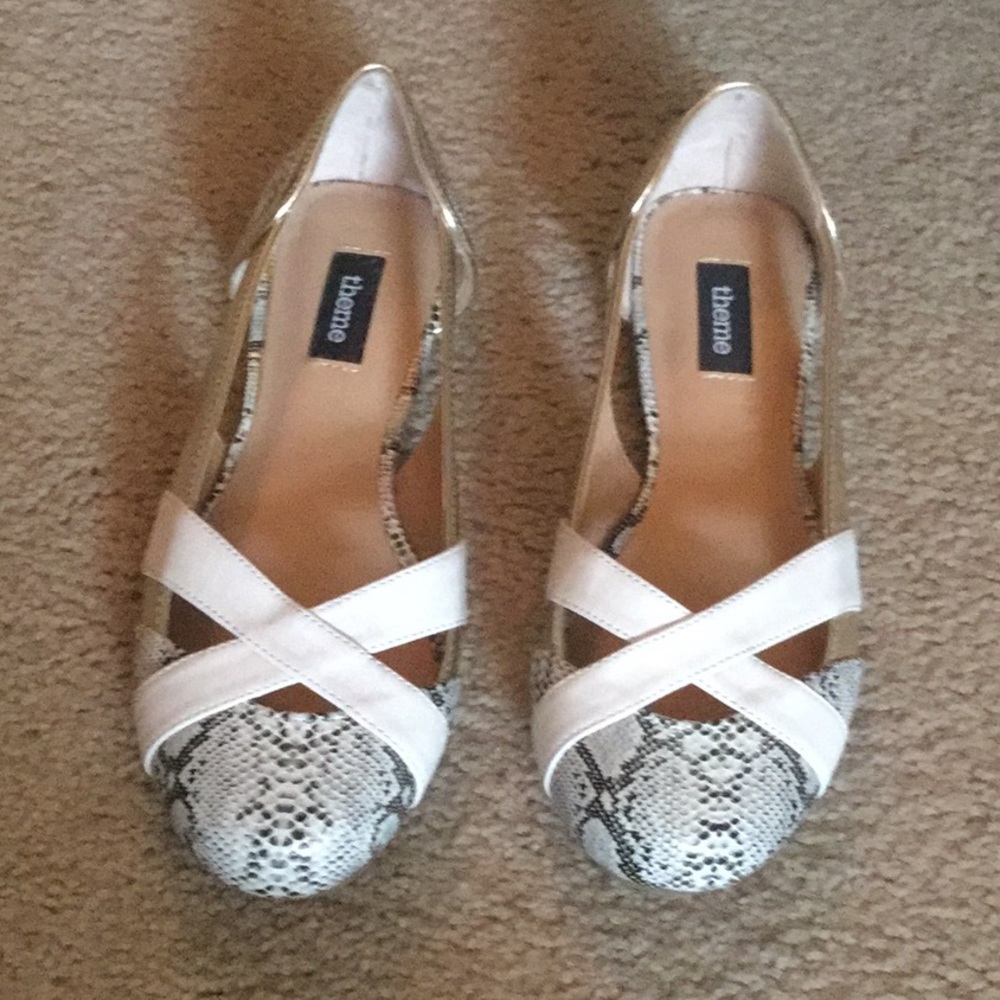 Theme Shoes